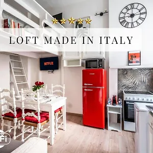  Appartamento Loft Chic In Isola - Silenzioso E Ben Collegato Italia